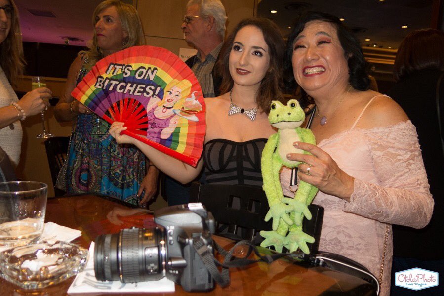 VivaWildSide's tweet photo. Good memories can be a second chance at happiness, go and make them. https://t.co/ZbIvQeSQ28
#lgbtq🌈 #transisbeautiful https://t.co/mokYcDlKyr