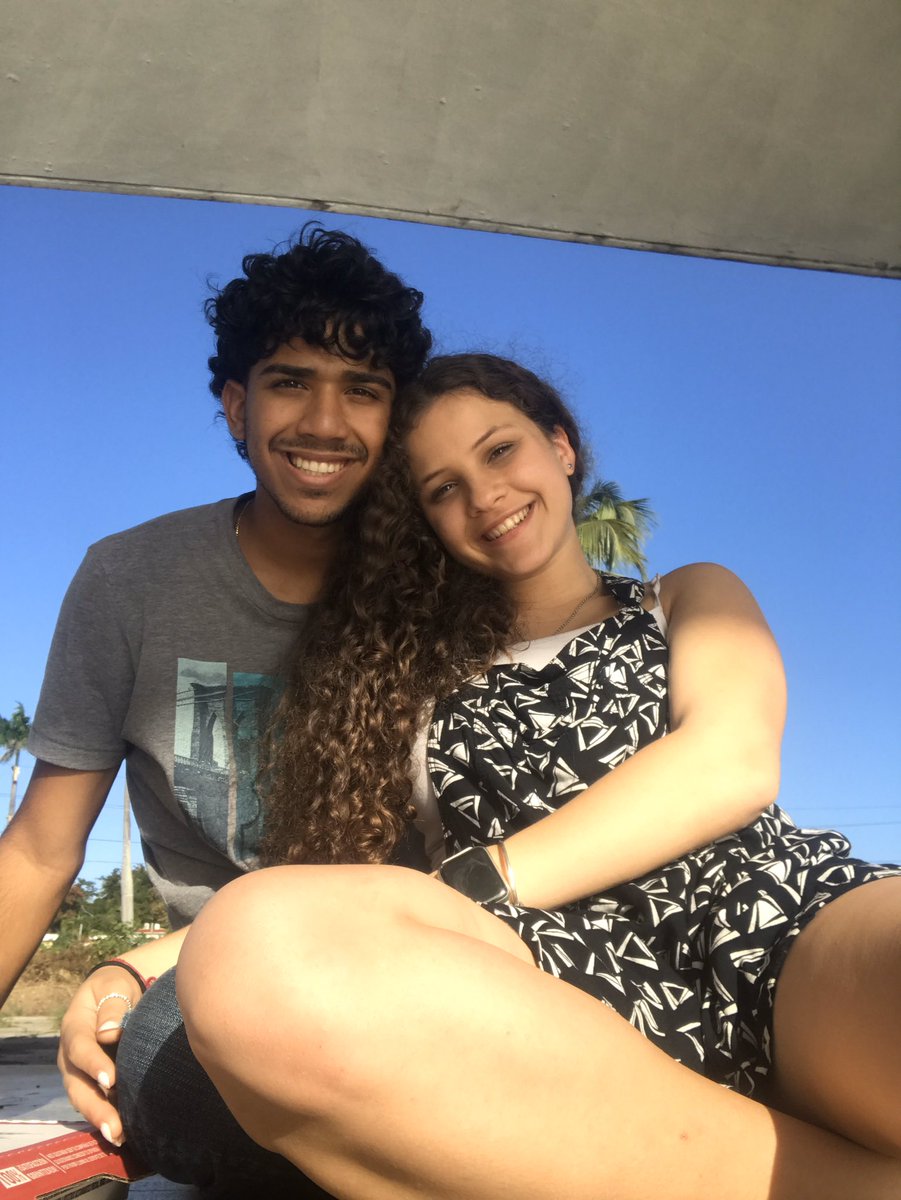 rocionairrr's tweet photo. Felices 4 años♥️Quiero que sepas que cuatro años no son ni una cuarta parte de todos los años que deseo pasar contigo🌀 #our4thanniversary #since2016 #since8thgrade https://t.co/ksLDqSECxs