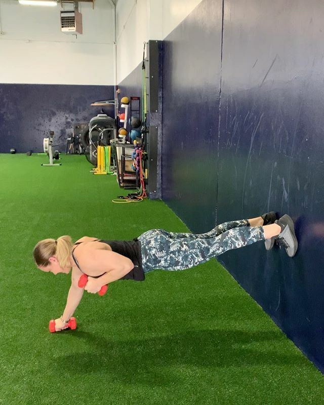 kaisafit's tweet photo. 🔥 #JustMoveChallenge 🔥
.
MOVE OF THE DAY! Now it’s your turn Team! 💪🙌 Remember to tag me and use the hashtag so I can find your post for tomorrow’s compilation video! Let’s goooooo Team! 🎉 https://t.co/nGG3KtOsKk https://t.co/eeOj79LEta
