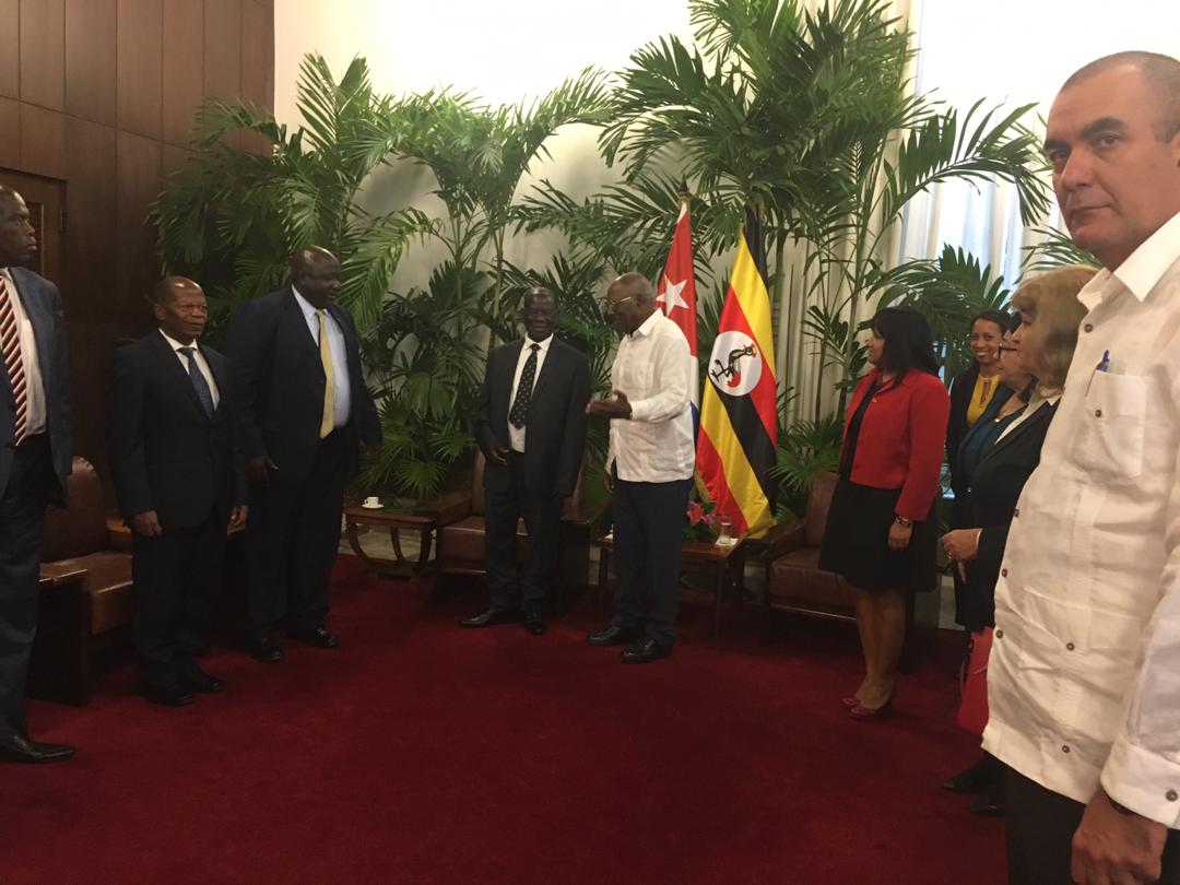 Cuban Vice-President receives his Ugandan counterpart