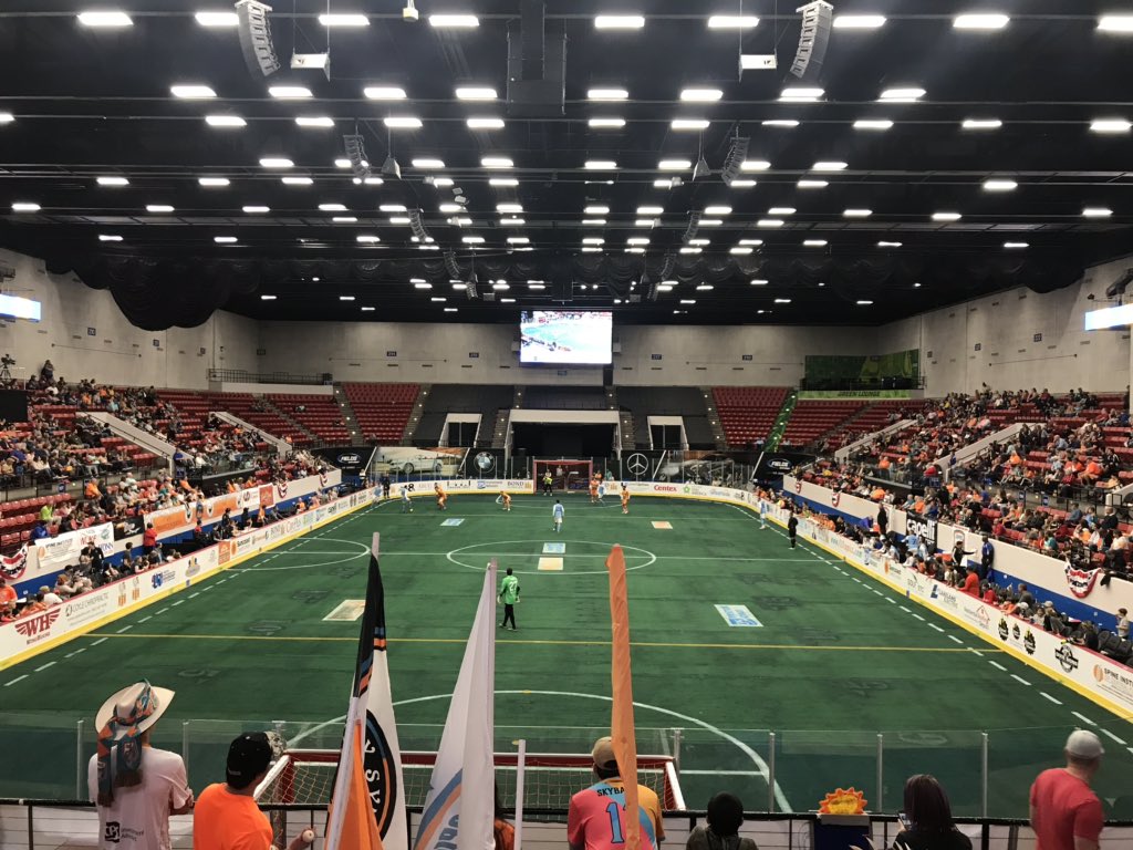 WIUStudentLife's tweet photo. Stop by the Student Life Office and sign up to attend the Lakeland Tropics vs the Rochester Lancers this Saturday @ 5:05 pm. $5 tickets !!! https://t.co/Z7eKjdeDnK