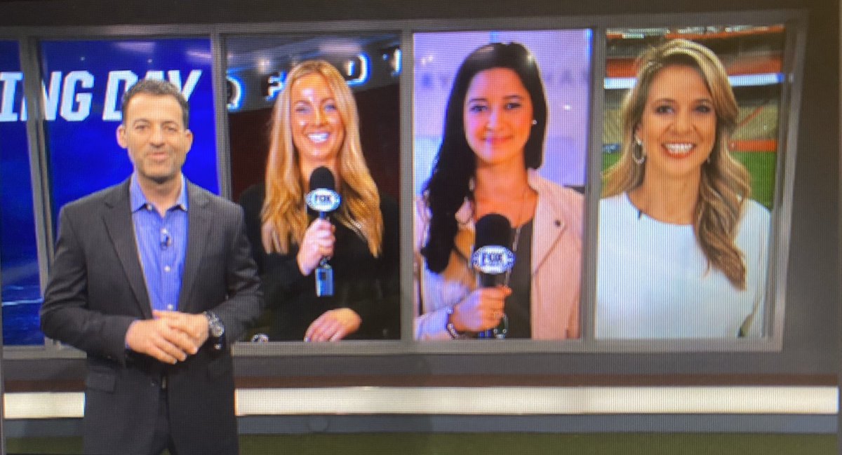 FanDuelSN_FL's tweet photo. Watch us recap National Signing Day in the Sunshine State at 6 pm on FOX Sports FL! @kathryn_phil at #FSU for @Coach_Norvell, @ideenghorbani at #TheU for @Coach_MannyDiaz, @KaileyMizelle at #UF for @CoachDanMullen and more. https://t.co/KnE2tFBrqW