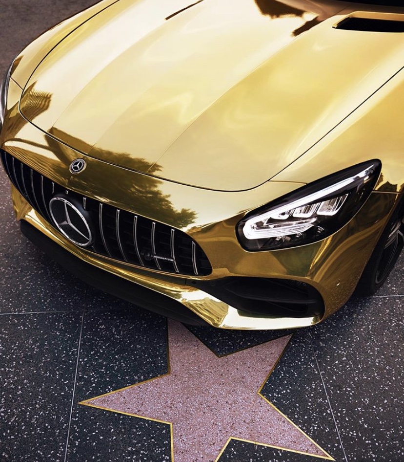 MBNanuet's tweet photo. 3 pointed star meet the 5 pointed star! ⭐️ The gold-wrapped #AMG #GTC gave Hollywood the reflection it deserved last night at the 2020 #Oscars. Mercedes-Benz is always setting the gold standard. #bestornothing https://t.co/kwmuImePZr
