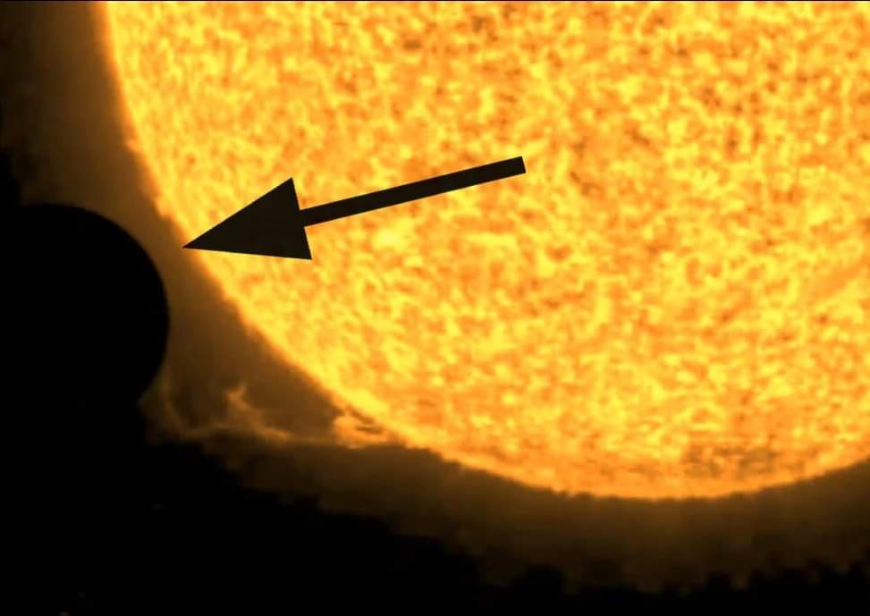 yourface76's tweet photo. #NEMESISSYSTEM #NIBIRU #PLANETX #DARKSTAR #PLANET9 #PLANET10 #HERCULOBUS https://t.co/sdDSa7pWBZ