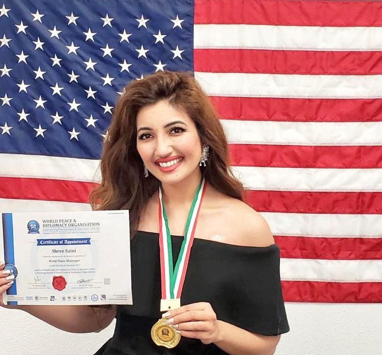 Ethnicora's tweet photo. Punjab native, @shreesaini , has been honored with L.A.’s World Peace award in recognition of her anti bullying activism! 🏆❤️
#shreesaini #ethnicora #5678mediagroup #whitetruffles #adagency #advertising #danceusadance #dud #dud2 #dud3 https://t.co/GmxiPHoxES