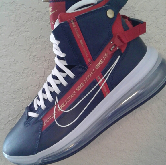 Paradyme_'s tweet photo. So good I had to share! Check out all the items I'm loving on @Poshmarkapp #poshmark #fashion #style #shopmycloset #nike #jeanpaulgaultier: https://t.co/ODyB86kEjj https://t.co/9MUd5w4E9r
