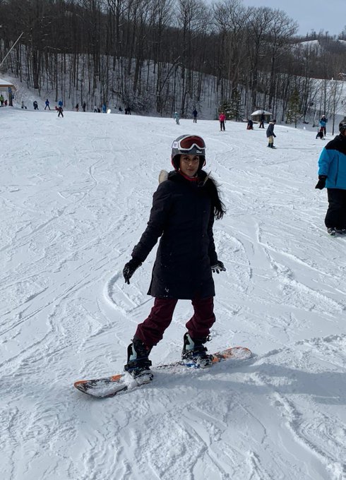 I tried snow boarding ❄️ https://t.co/RS6mdf3vBV<a href="/tag/letshavesomefun"class="tags"><span>#letshavesomefun</span></a><a href="/tag/teamjisel"class="tags"><span>#teamjisel</span></a>