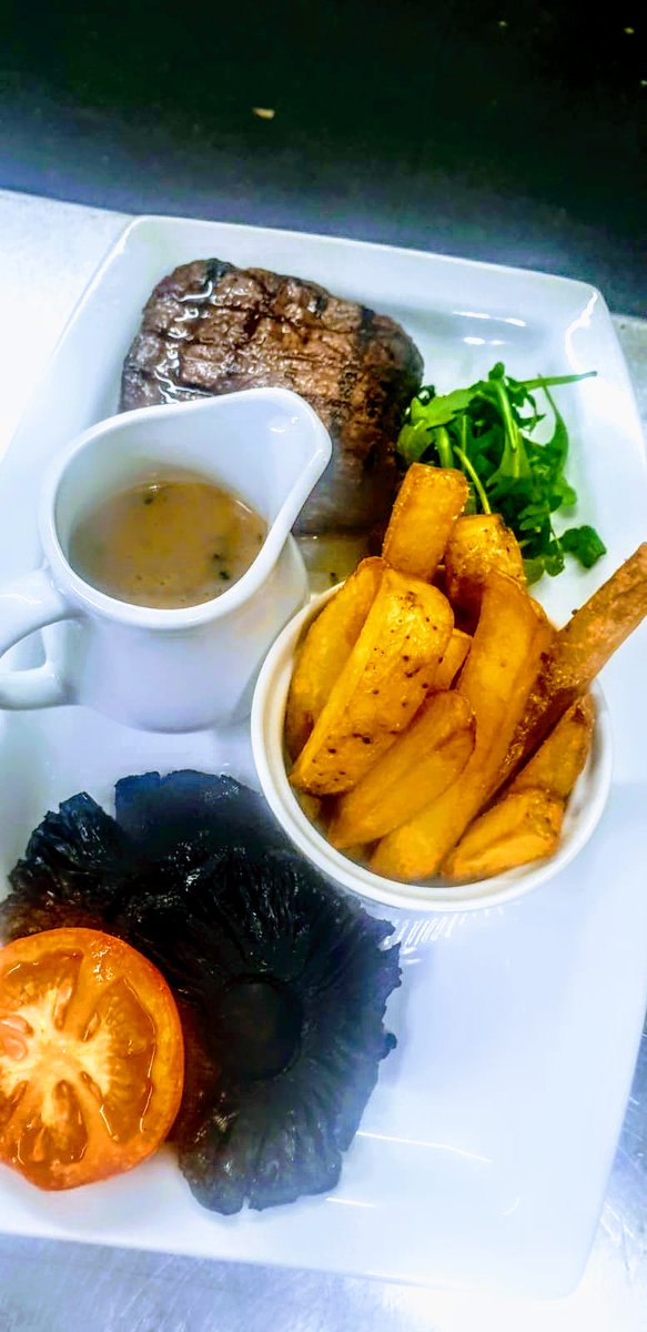WHartMaulden's tweet photo. The White Hart Maulden , Ampthill Road , MK452DH  🥂🍻🍸🍹🍾☕🥗🍲🍔🍽
(#Secretlocation #restaurant #soul #foodblog #BeerMenus #Maulden #Bedfordshire #beautifuldestinations ) https://t.co/9YQw1GayRk