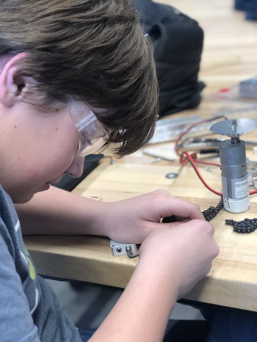 HYSArobotics's tweet image. After a slow week, we are back at work, and making lots of progress!