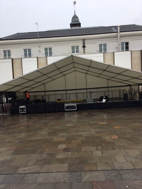 InfoUpstage's tweet photo. Covered stage ahead of the royal visit tomorrow #staging #Royals #Leicester #marketsquareleicester fingers crossed for good weather 🤞🤞🤞 https://t.co/B9xLY2URBd