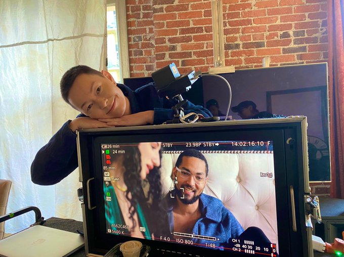 Getting ready for film a threeway with these beautiful people!   I get to be @ArabelleRaphael &amp; @theMickeyMod&rsquo;s<a href="/tag/fromwhereirun"class="tags"><span>#fromwhereirun</span></a>