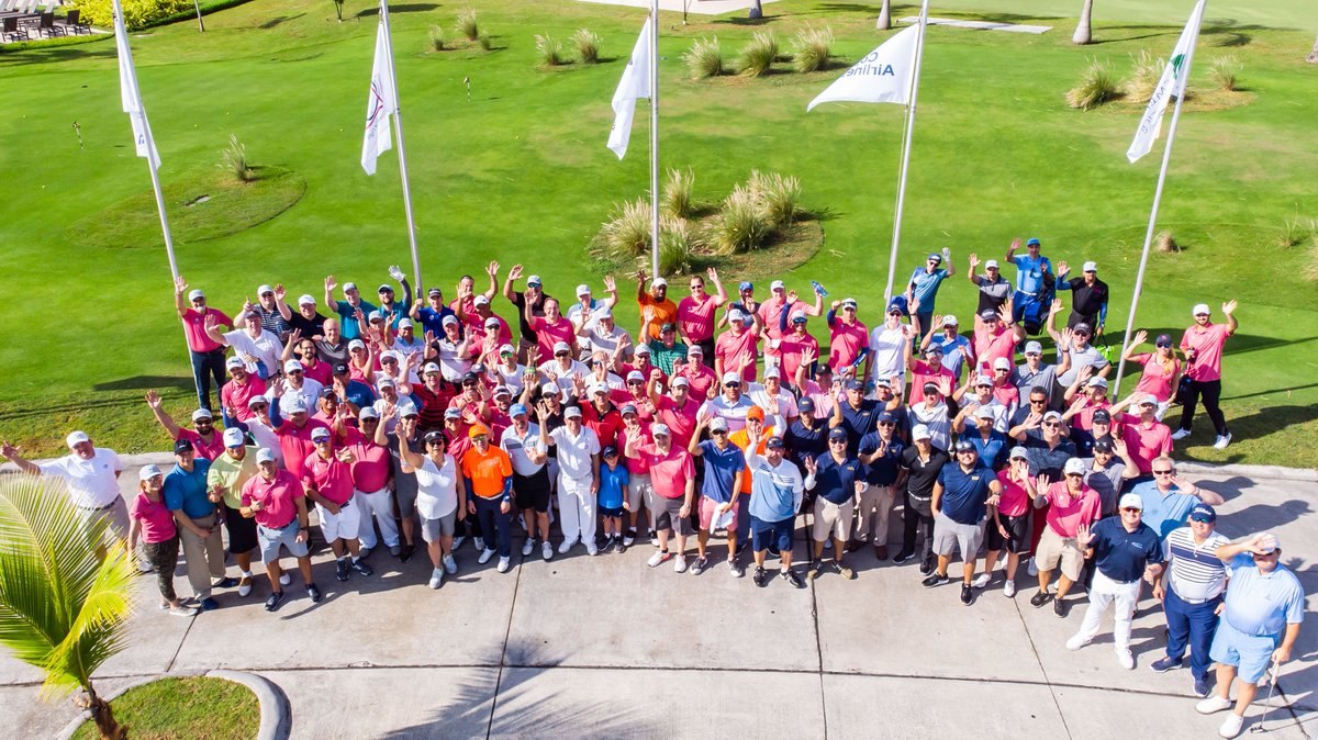 CopaAirlines's tweet photo. Celebramos la 9° edición de nuestro torneo de golf benéfico “Ahmad Zamany Memorial Golf Tournament", recaudando +$3M en estos 9 años, destinados a mejorar el bienestar de +10 mil panameños a través de seis fundaciones sin fines de lucro. Conoce más, aquí: https://t.co/h9rLLIepxn https://t.co/ss7hSYoMHE
