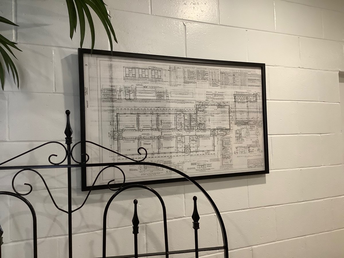 stephradu's tweet photo. Take a look at this amazing example of institutl. #architecture gone domestic. The former school in Ontario now serves as a private dwelling. Old features  were  #rehabilitated. Signs designate original rooms, the gymasium is now a living space&amp;classrooms serve as  parking bays. https://t.co/KtotY53Rio