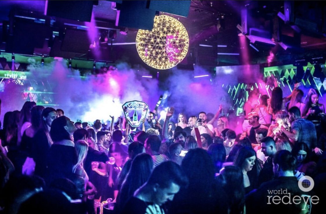 sefamilia_'s tweet photo. #TheWallMiami #FridayNights #IssaVibe #SePromo #StreetsEnterprise #MiamiBeach #Guestlist https://t.co/CQDXX9IPPU