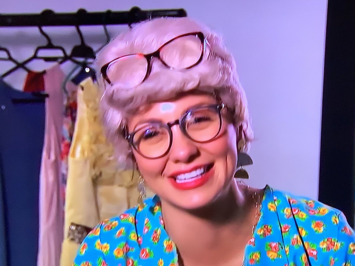 the bachelor & bitchelor 🌹 tweet media