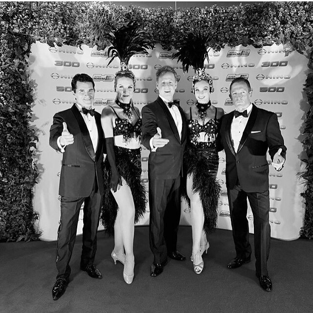 SMAProductions's tweet image. 🎲VEGAS GLAMOUR🎲 | Complete with showgirls SMA brought the glitz, glam and sizzle to @hinoaustralia with Rat Pack Reloaded performing all the big swing hits for their gala night.
.
@sbmclachlan @martincrewes @davidsmaproductions .
#events #meetingsand… ift.tt/31OWCxt
