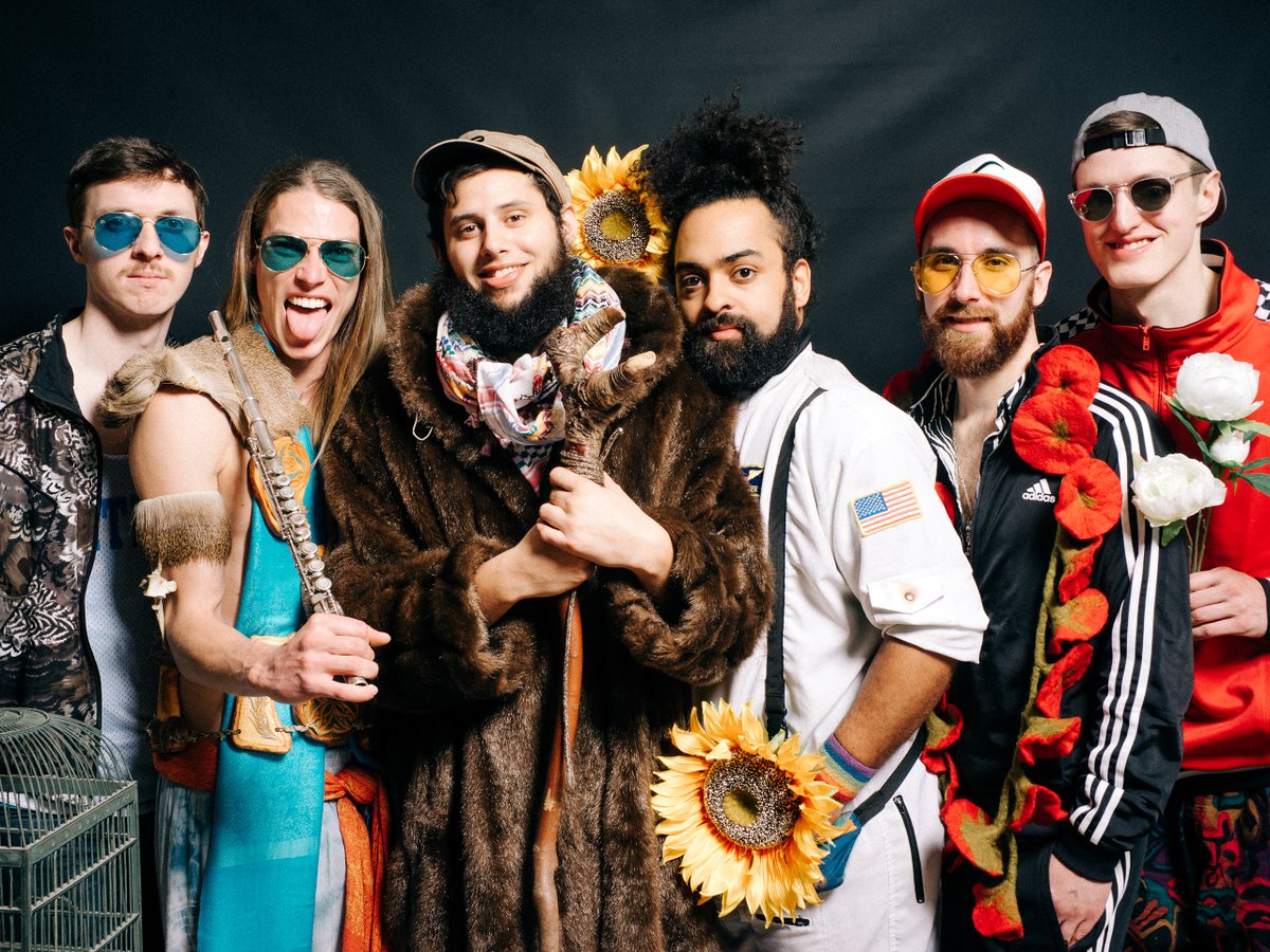 ABoomerangMusic's tweet photo. NEW EPISODE ALERT!

@joehertler of Joe Hertler and the Rainbow Seekers joins the show. Good dude + good music = great interview!

https://t.co/grXTDnp6nu

#podcast #music #interview https://t.co/aFgRhM7JUx