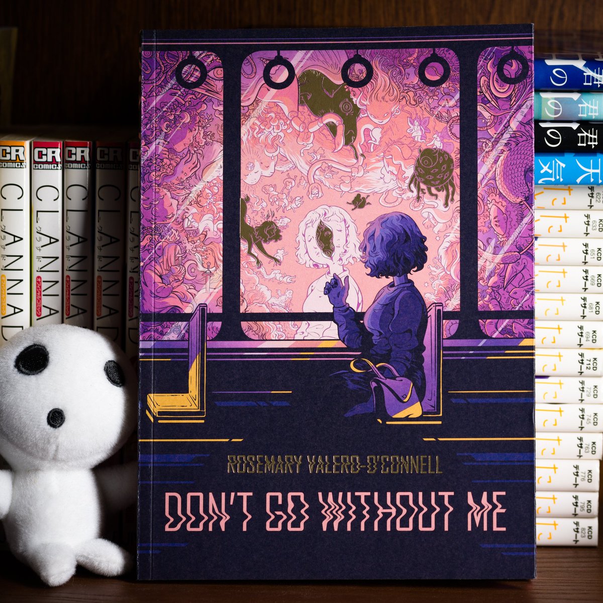 minor_glitch's tweet photo. If you aren't familiar with @hirosemaryhello I highly recommend checking her out. I stumbled across What is Left at TCAF a few years ago and immediately loved it. Her new collection is a must-buy! https://t.co/0TP5gH6MJ6