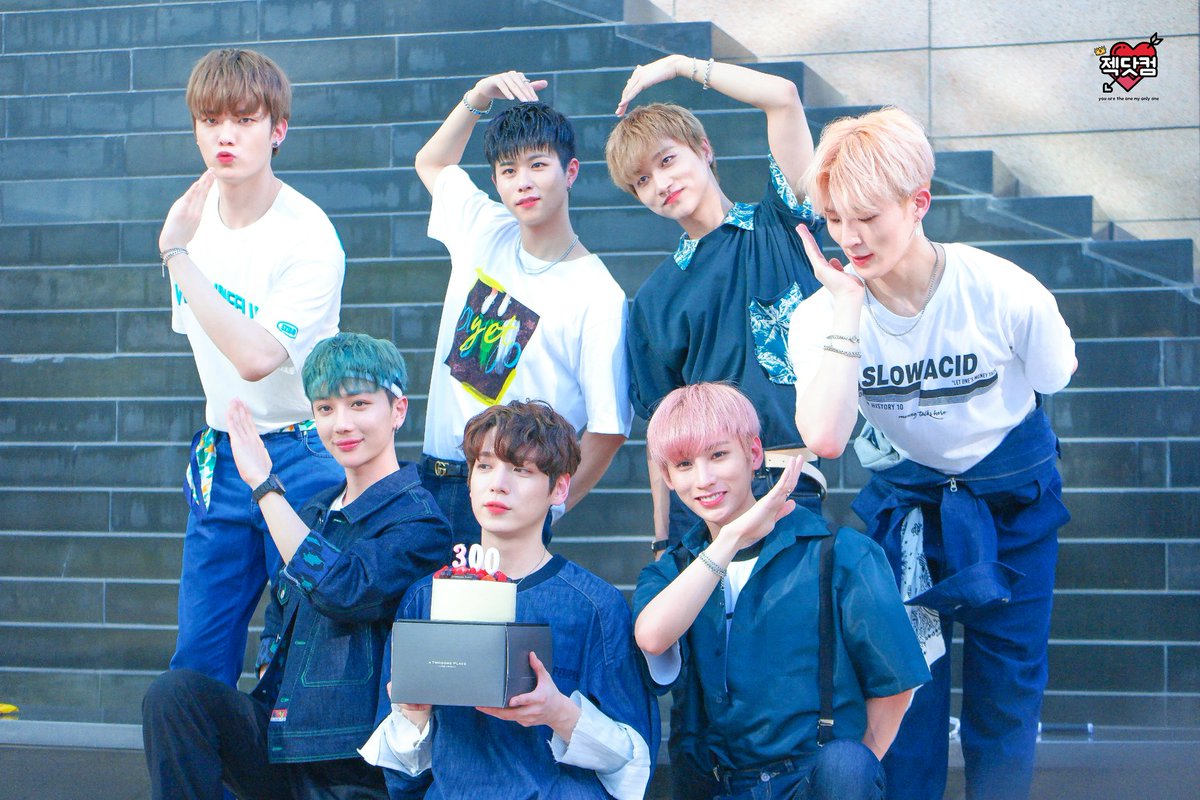 RyryXandra's tweet photo. #BELIEVEIN2IT #NO2ITNO2U #NO2UNO2IT #independentTigers #independentartist #2Uentertainment #2Ucompany is REAL ..DONT PLAY2 AHHH.. IN2U๐ IN2IT FOREVER https://t.co/99fSKFlAPR