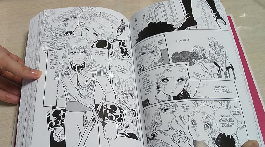 Bookskinokuniyatokyo 洋書専門店 Manga 池田理代子先生の ベルサイユのばら が英語版でついに登場 Rose Of Versailles 1巻は22話まで収録の立派なハードカバー カラーページもあり マーガレット連載時のイラストも英訳つきで掲載されてい