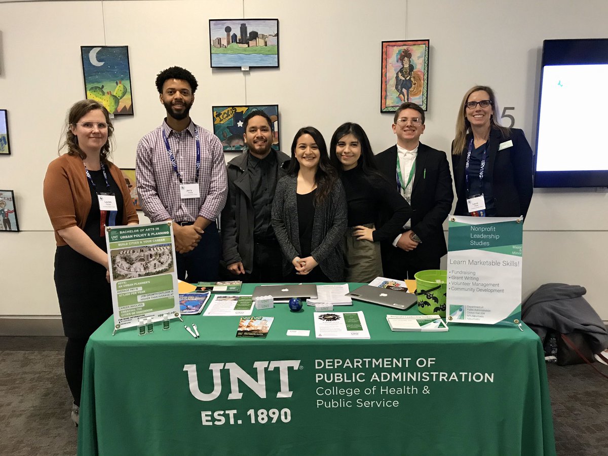 apaso_unt's tweet photo. Urban Policy and Planning students representing UNT the Mean Green way with Dr. Fischer and Dr. Keyes at Focus North Texas in Irving! #FNTX2020 #UNT #APASO https://t.co/MUbHRmR9YM