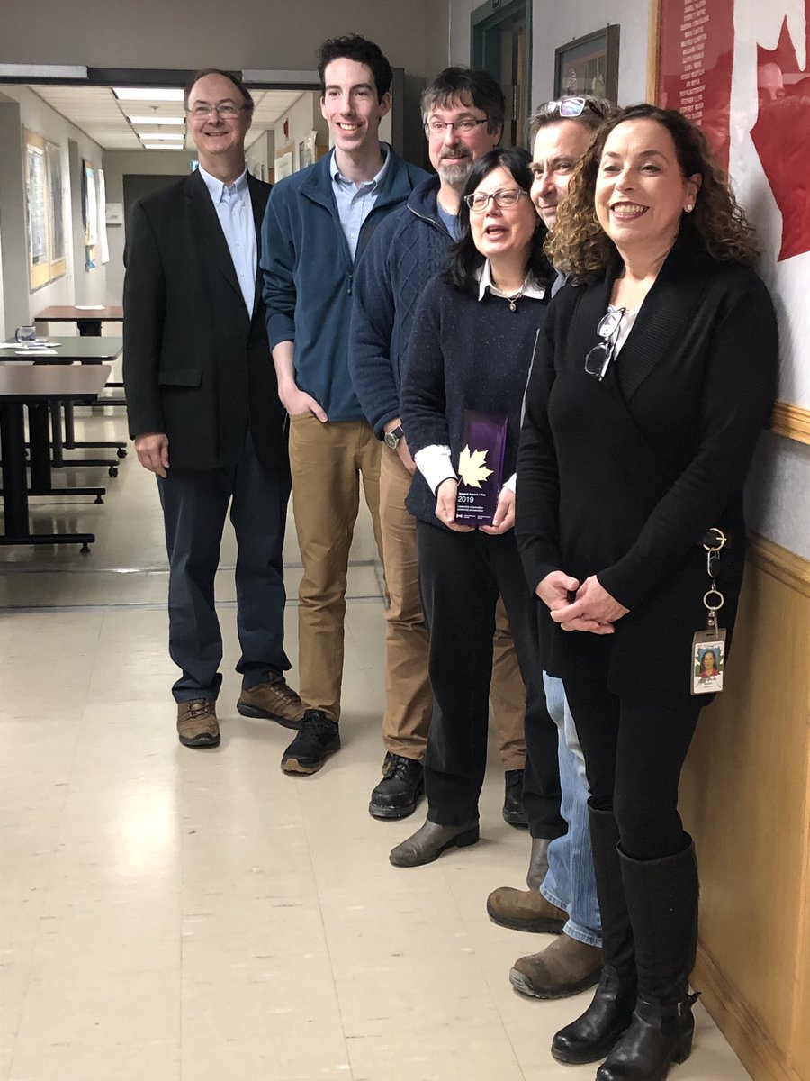 LebelGeo's tweet photo. Great day with GSC scientists at the Bedford Institute of Oceanography talking about the next generation of Coastal and Ocean geoscience, and presenting awards to many for long service and a Departmental award for the UNCLOS Arctic submission. Thank you for world-class science! https://t.co/Qhety08YUd