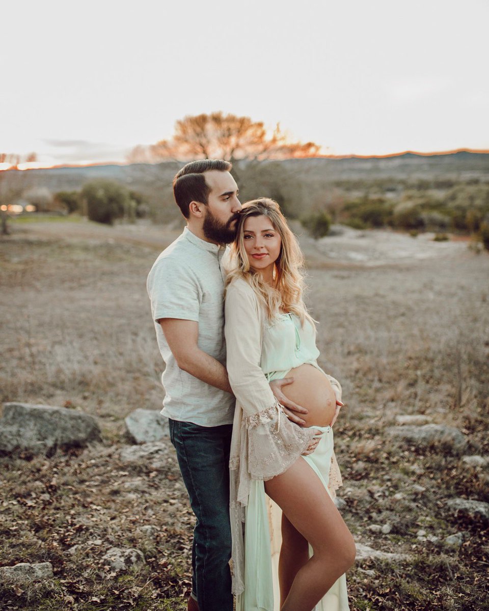 Sneak peek from our maternity photos! We are counting down the days until we meet our sweet baby girl 🤱🏼🤍