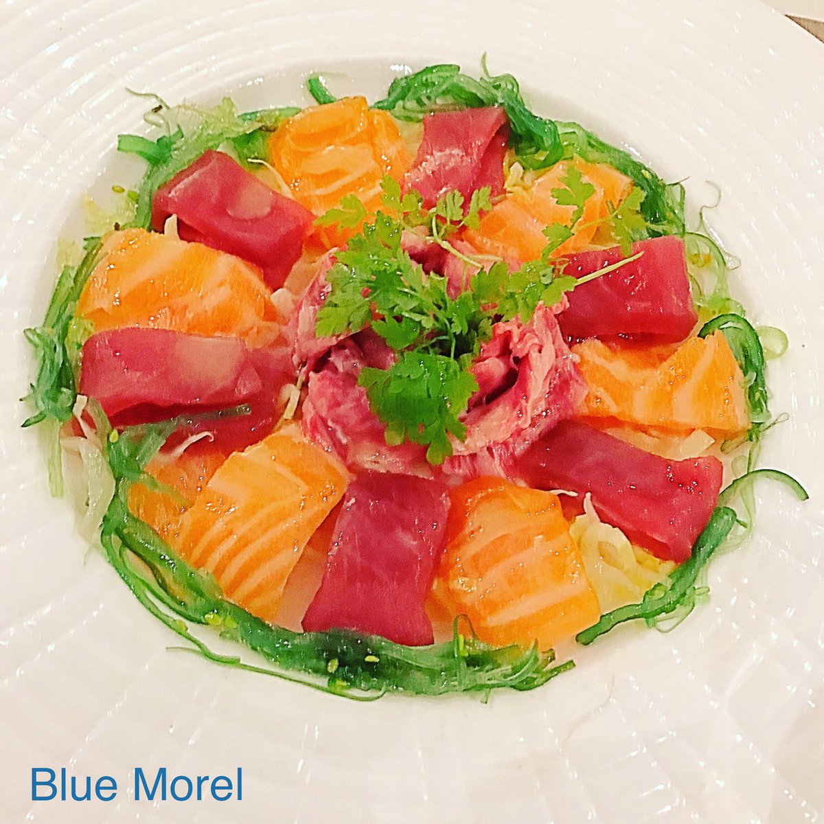 A5 Wagyu beef carpaccio with salmon and tuna sashimi. If you could only have one of the 3, which would you pick? 
@bluemorel #bluemorel #morristownnj #morristown #morriscounty #a5wagyu #wagyu #wagyusteak #wagyubeef #a5wagyubeef #carpaccio #tunasashimi #salmonsashimi #sushilovers