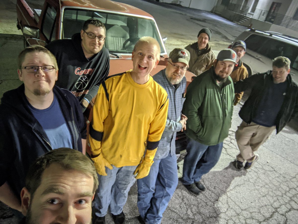 vonsuermann's tweet photo. Cleanliness is next to godliness. #springcleaning #deacons #fellowship #2tim3 @WordofGraceRT https://t.co/0AvLxdXuNG