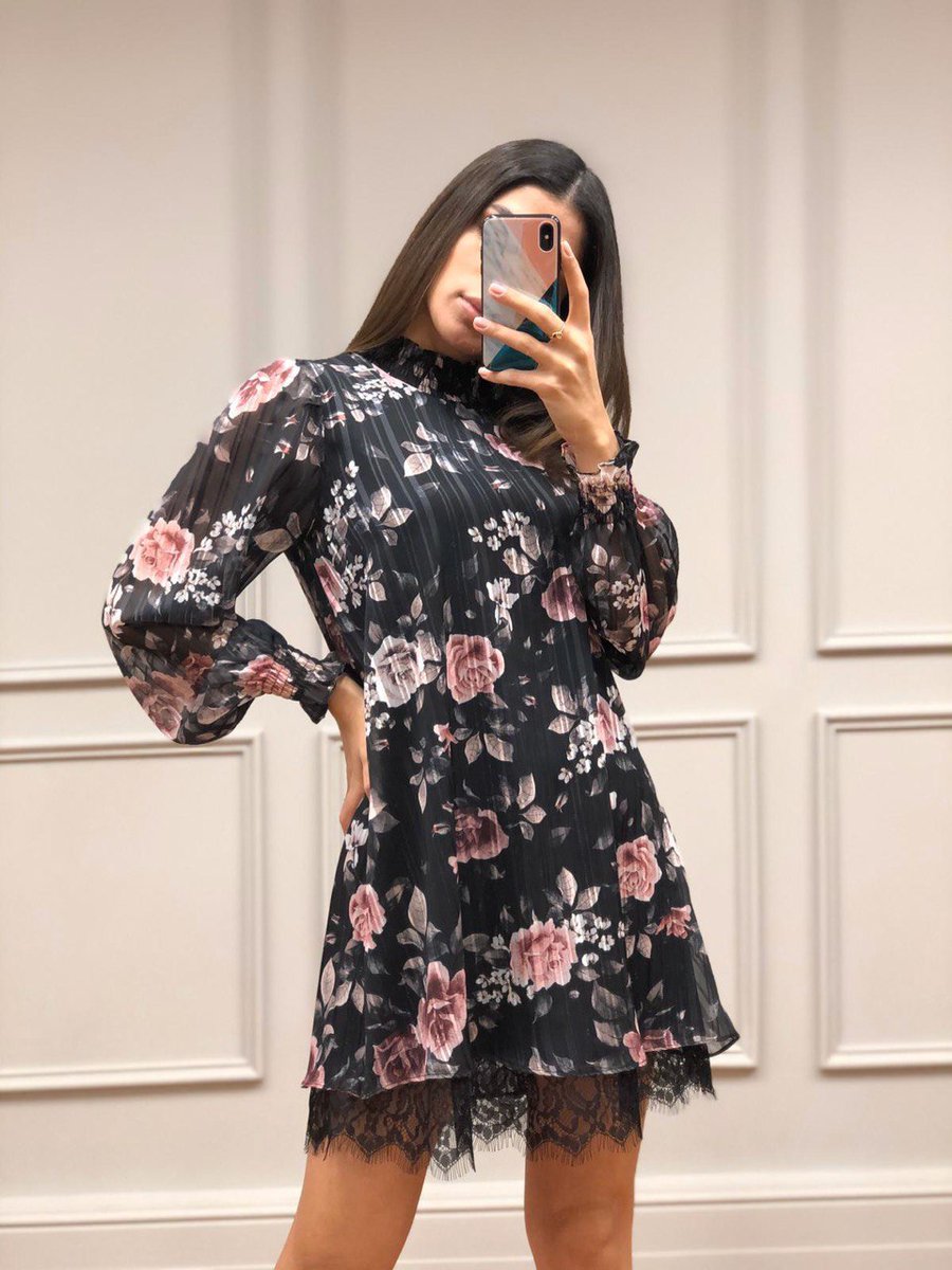 analyss9's tweet photo. Offers and price wholesale:
العروض والاسعار في الرابط:
#Оптовые_товары
#بالجملة #ملابس_نسائية #ملابس_رجالية #ملابس_اطفال
#أحذية #حقائب #فساتين #بجامات #بياضات #Women_Clothing
#Men_clothes #children_clothes
#Shoes #bags #Dresses #Pajamas #Linens https://t.co/38DHk766Qa