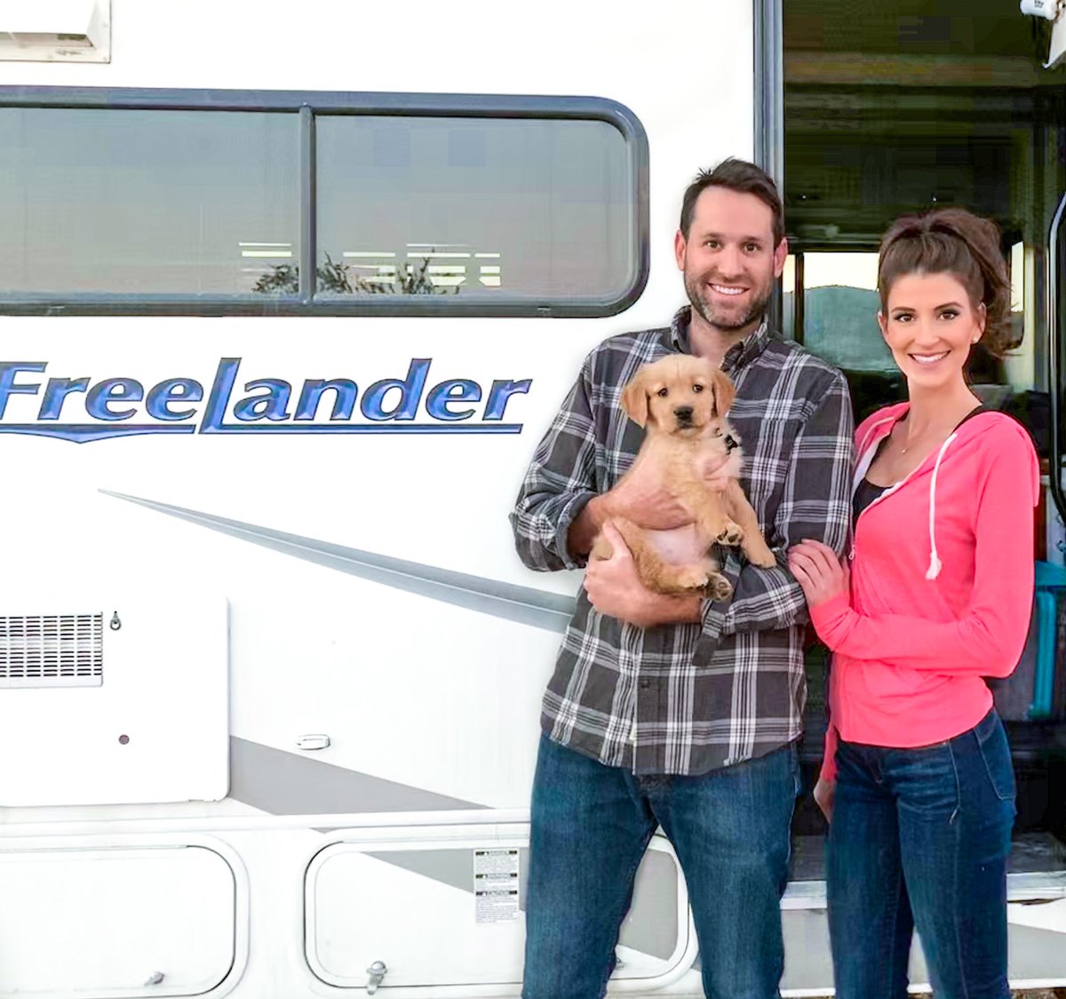 We didn’t think our #rvlife was hectic enough, so we got a puppy. 🤪