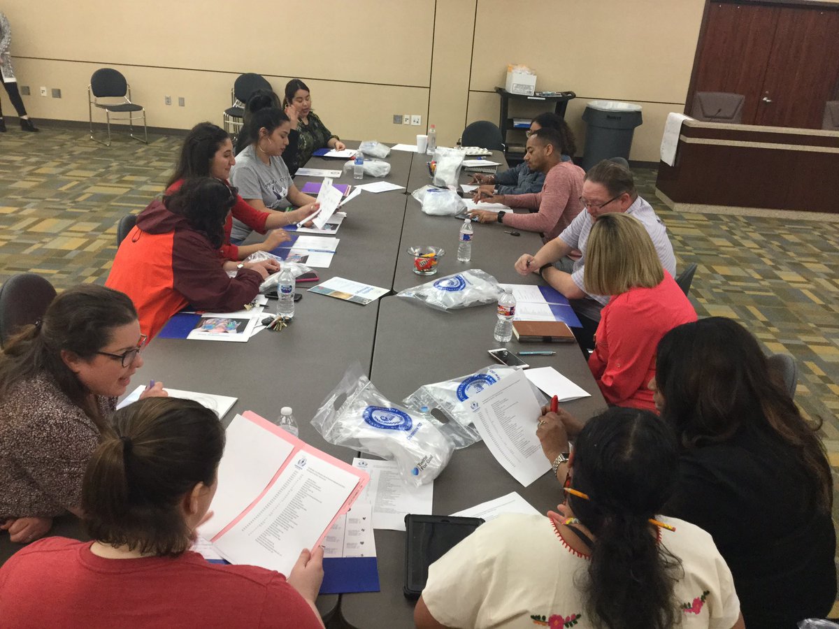 AguirreJrHigh's tweet photo. District Key Communicators collaborating to ensure our community is knowledgeable about all things happening in and around the district! Great afternoon with awesome people!#staytuned #becisd #inourhands @ChannelviewISD https://t.co/HO45hsfv9S