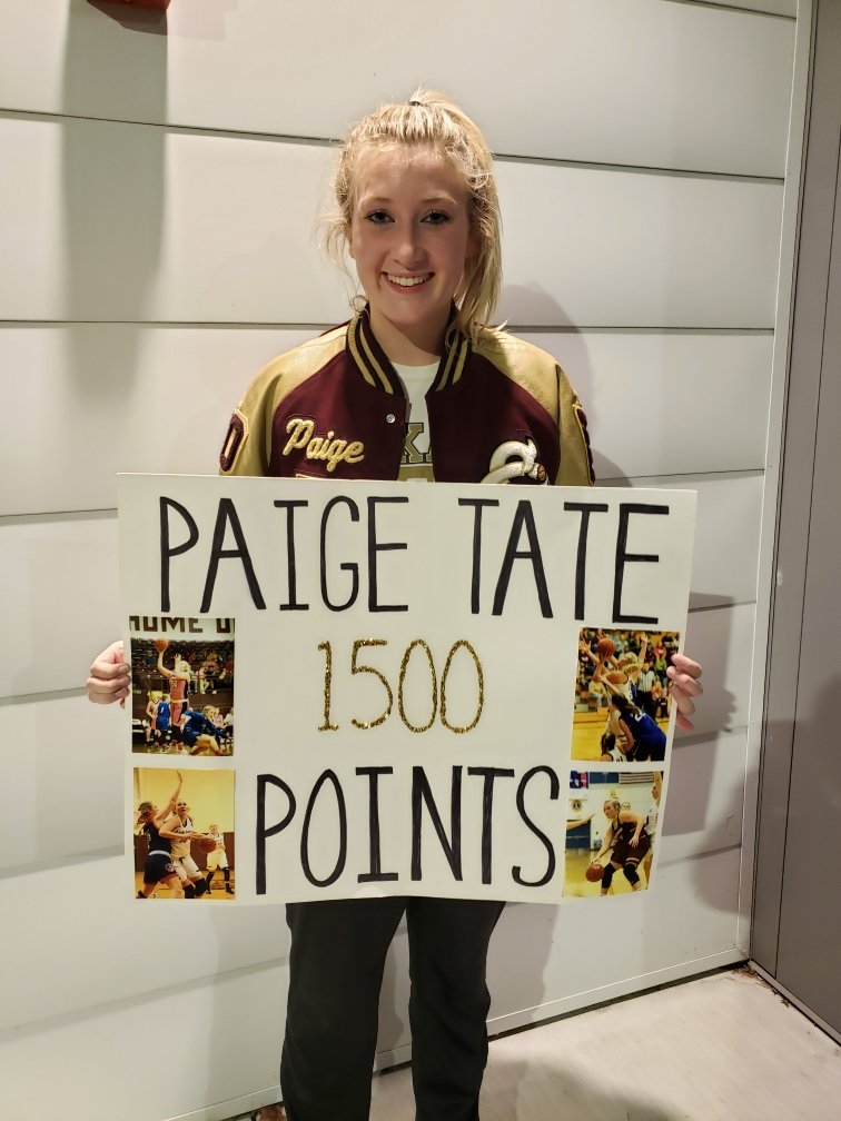Congrats to Paige Tate on scoring her 1500th point in a 38 point effort tonight against Purdy. Paige is in an elite group to have 1500 points and 1000 rebounds. @SWMOBasketball <a href="/scoreboardguy/">SCOREBOARD GUY</a> <a href="/OzarksOzone/">Ozarks Sports Zone</a> <a href="/SWCLScores/">SWCL Scores</a> <a href="/HeadlinerSports/">Pat Dailey/Headliner Sports</a> <a href="/SouthCenMoSport/">rsorald</a>