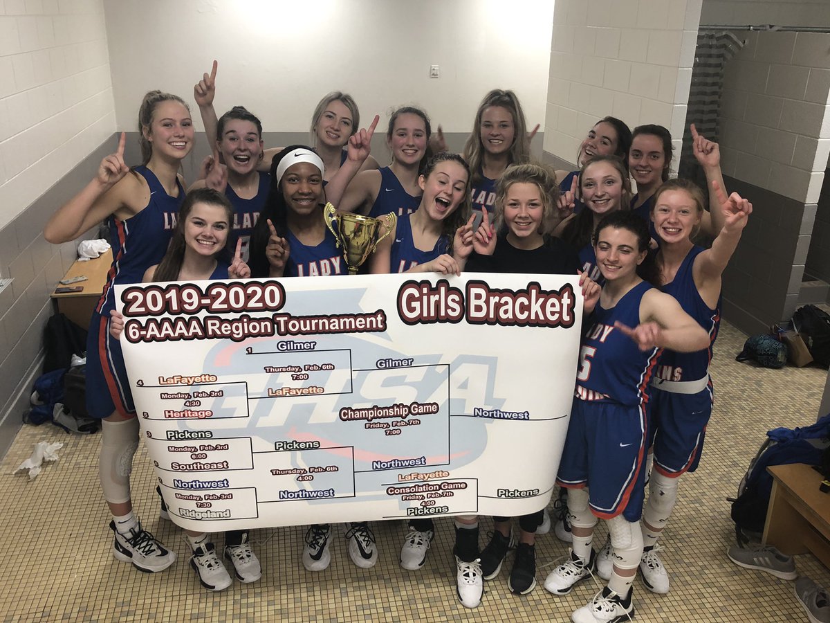 NHS Lady Bruins tweet media