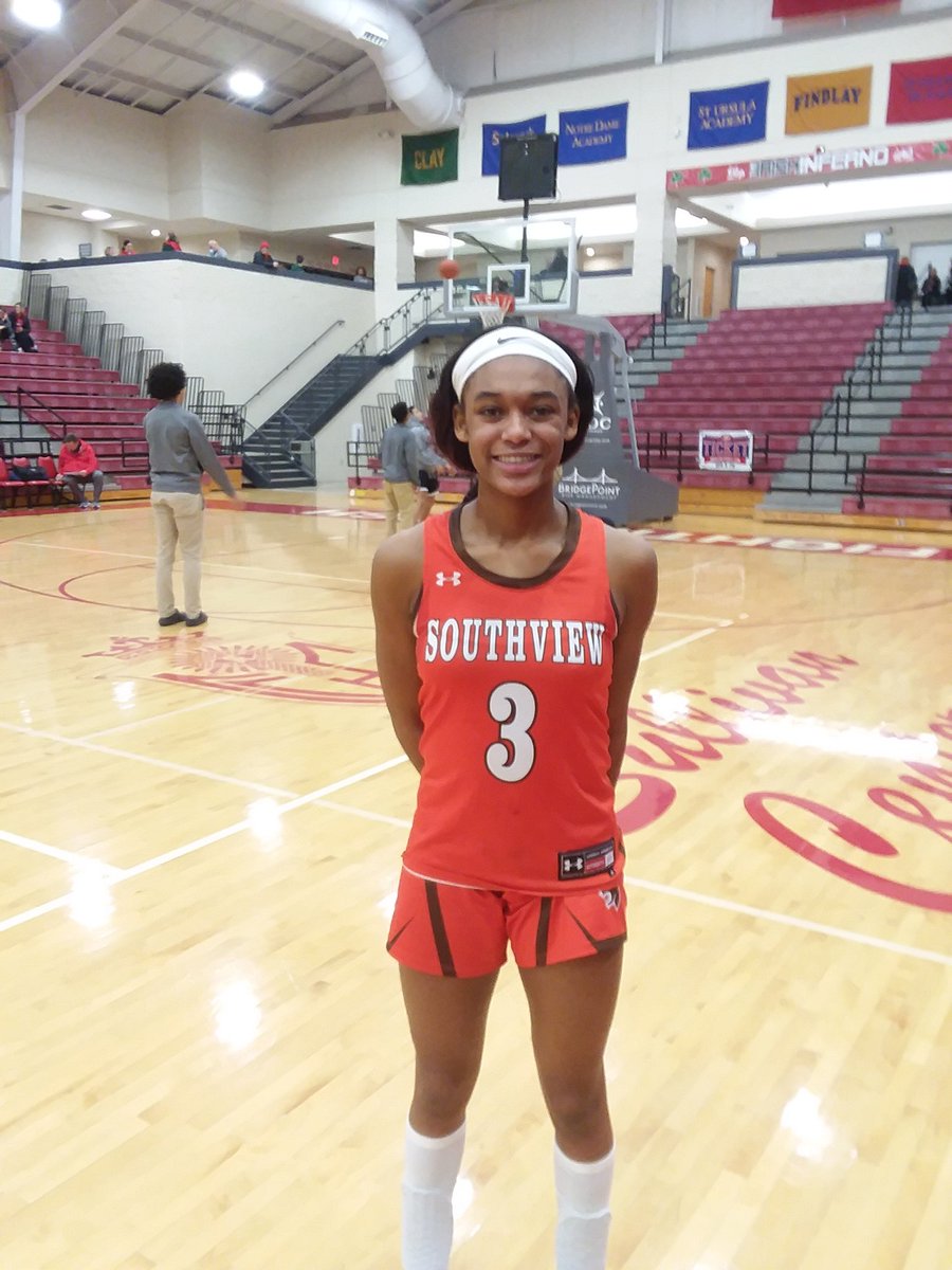 Southview's Charnae Merrell broke open a close game with a dominant performance as Southview downed Central 61 - 43 <a href="/BCSNsports/">BCSN</a>