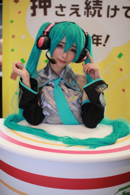 Twitterのコスプレ画像31