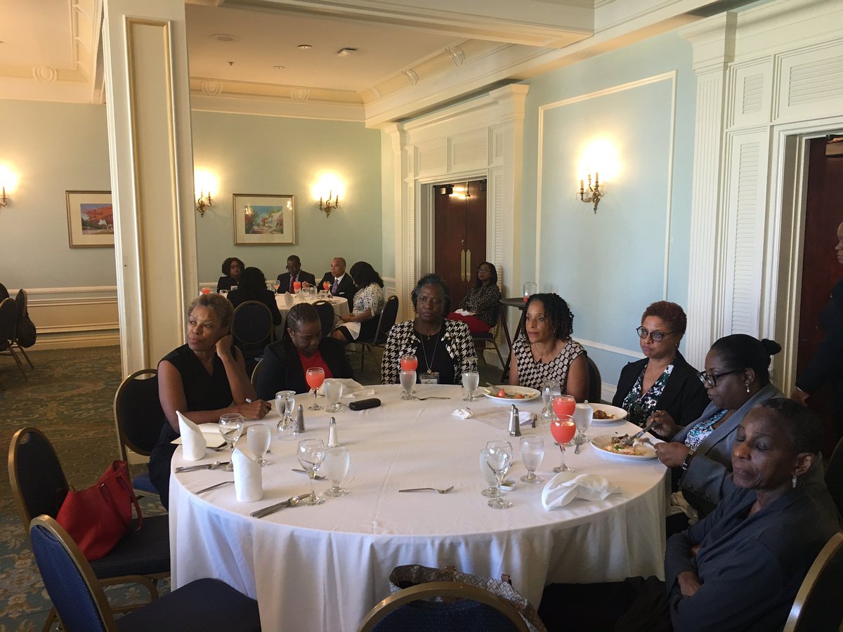 STEPBahamas's tweet photo. Pictures from STEP Bahamas Branch monthly luncheon https://t.co/cseGwRKot4