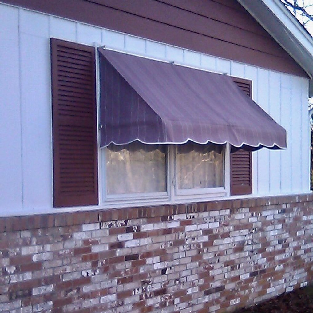 miamicorp's tweet photo. Repost via LLOYD'S AWNINGS on Instagram: “Custom residential awnings, Newfield, NJ. Order now for Spring 2020 install. Lloyd’s Awnings, since 1935! Keeping South Jersey Covered for…”

@lloydsawnings 

#tempotest #custom #residentialawning #southjersey https://t.co/QnClGFQdAw https://t.co/Fhu7Kjrb88