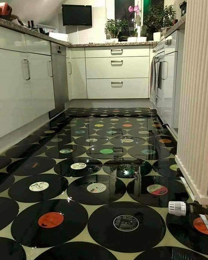 Would you love this in your house? #homedecor #uniquelook #musiclovers #oneofakind #twitchaffiliate #wouldyoudothis