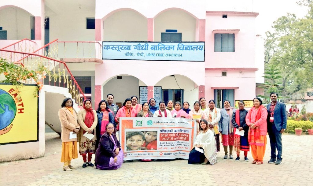DC_Ranchi's tweet photo. District Administration, #Ranchi took a step at initiating difficult conversations today.Attended, session designed, in collaboration with @WorldVisionIndi to train the trainers to further sensitise children and work with them on safe/unsafe touch,child sexual abuse & #POCSO act. https://t.co/h98FTyMDl7
