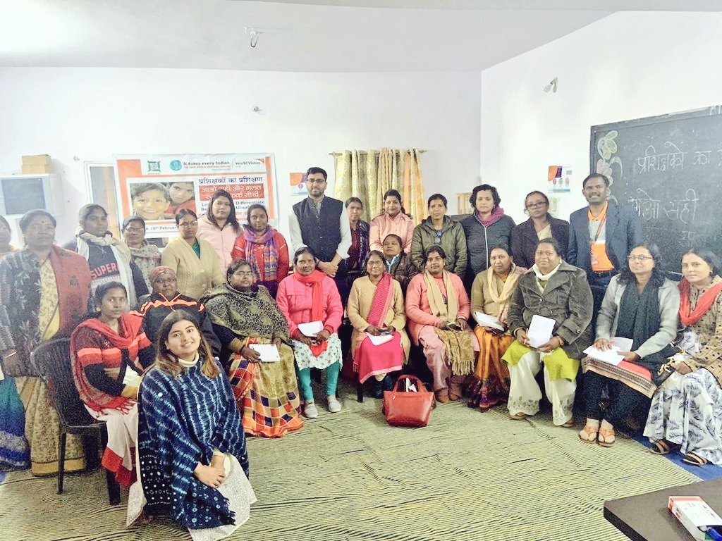 DC_Ranchi's tweet photo. The further sessions will involve identifying early signs, better understanding and open conversations.

We took a pledge to stand against it, to voice against it, to empower the children against it.

@JharkhandCMO 
@HemantSorenJMM 
@rmray 
@WorldVision
@WorldVisionIndi

#Ranchi https://t.co/6lBZbGbMfQ