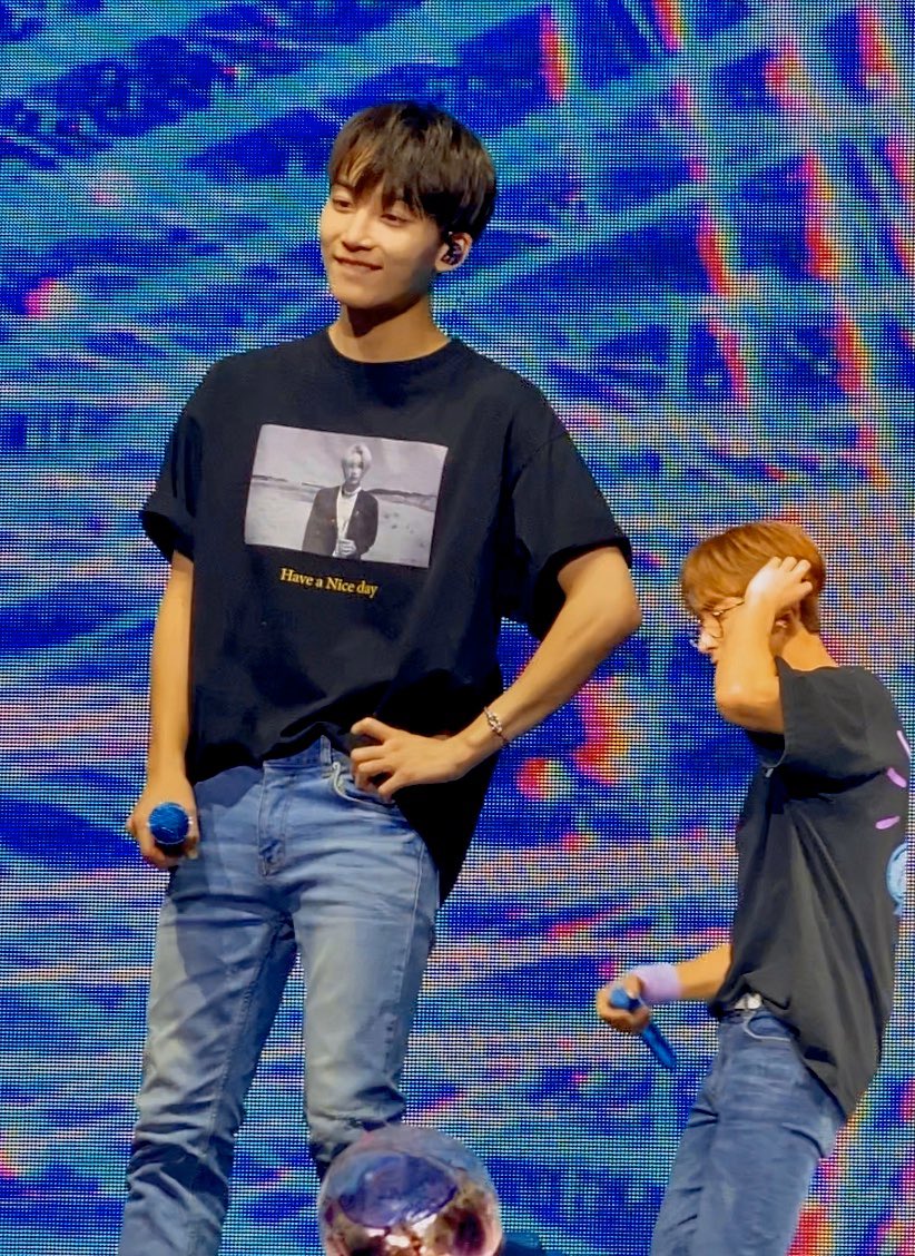youhani1004's tweet photo. #OdeToYouinSeattle
#정한 #ジョンハン #JEONGHAN https://t.co/UofJuSwYHb