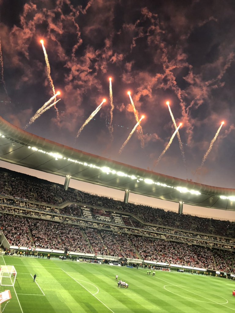 eltrimex's tweet photo. @DuosTorneo Estadio Akron, Guadalajara, México. https://t.co/8zUpVPAuhS