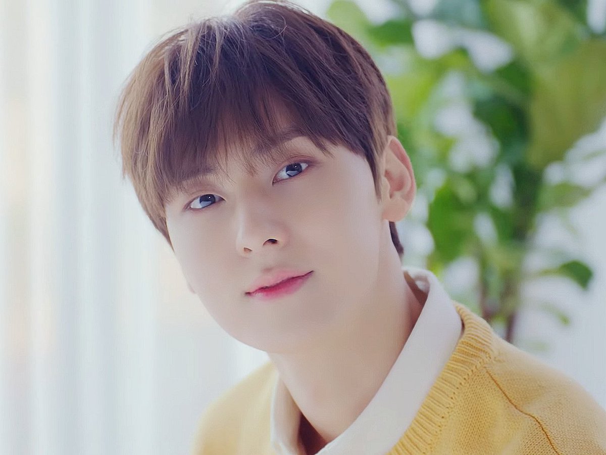climax950809's tweet photo. 왕아기👶👶💛💛 https://t.co/w5cr9uZGSN