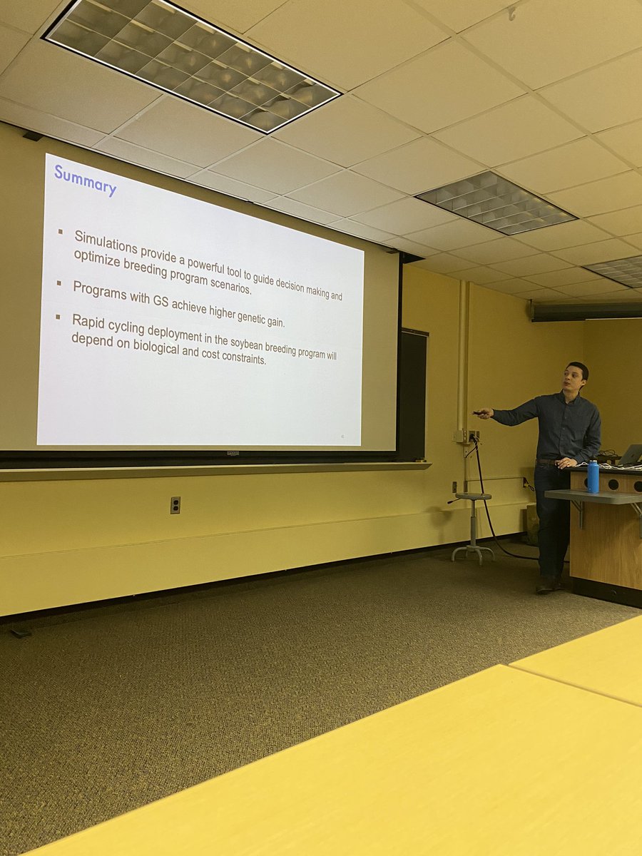 Leovolpatoo's tweet image. @Francisco_EGz presented an amazing seminar today: Developing a Cost-Effective Strategy for Implementing Genomic
Selection in a Soybean Breeding Program. Incredible potential to be applied at @UmnSoyBreeding and #breedingprograms! Well done, man!