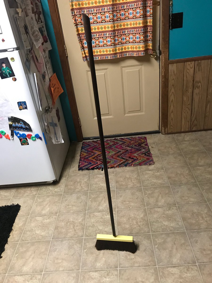 MeredithBolin's tweet image. Lol so my dad saw that the earth is at the perfect axis for brooms to stand up by themselves and now my family is sending pictures of our brooms, enjoy.