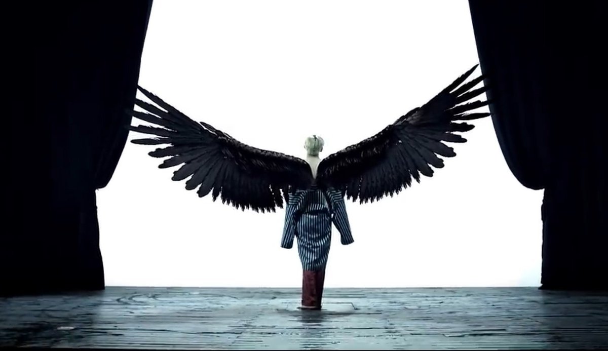 suga7_bts's tweet photo. Доброе утро, солнышки 🐯
#SecondLookAt7 https://t.co/XJ6dLD5vsI