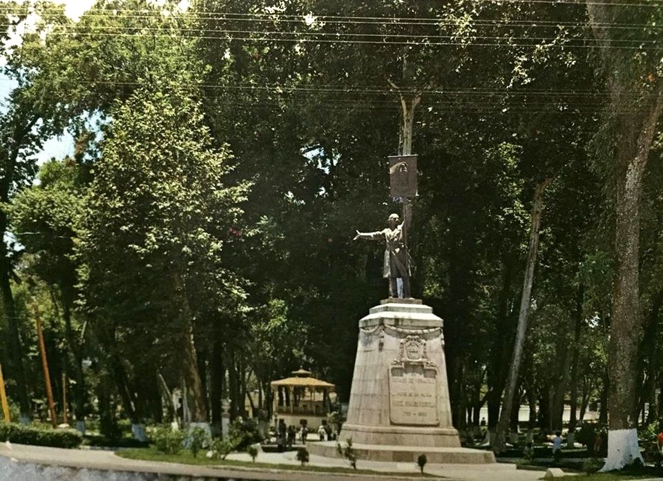 Parque #LosBerros cercano a los 70. Imagen: VistaColor. #Xalapa