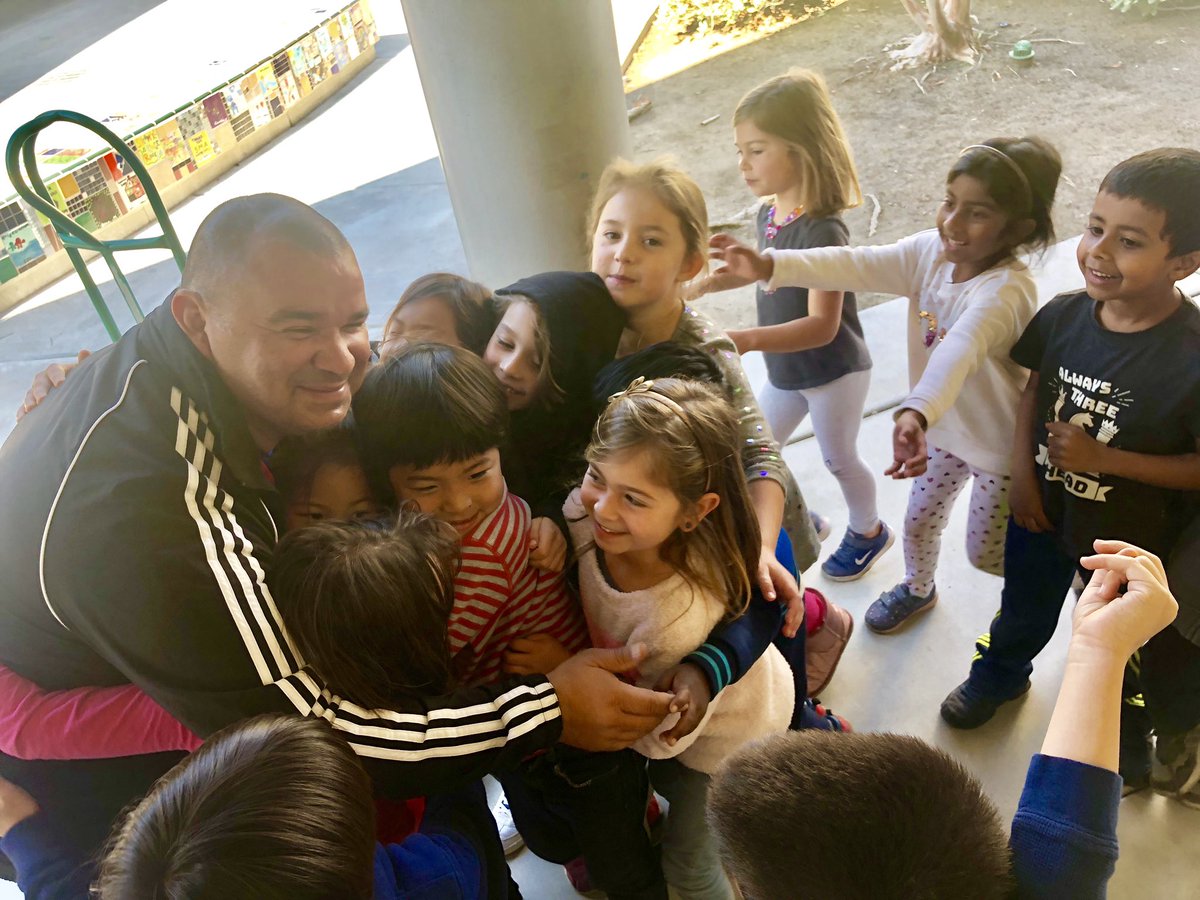 CloverKrystal's tweet photo. Everyone loves Mr Juan!@SR_Stallions #DMUSD https://t.co/yf1xCflbvn