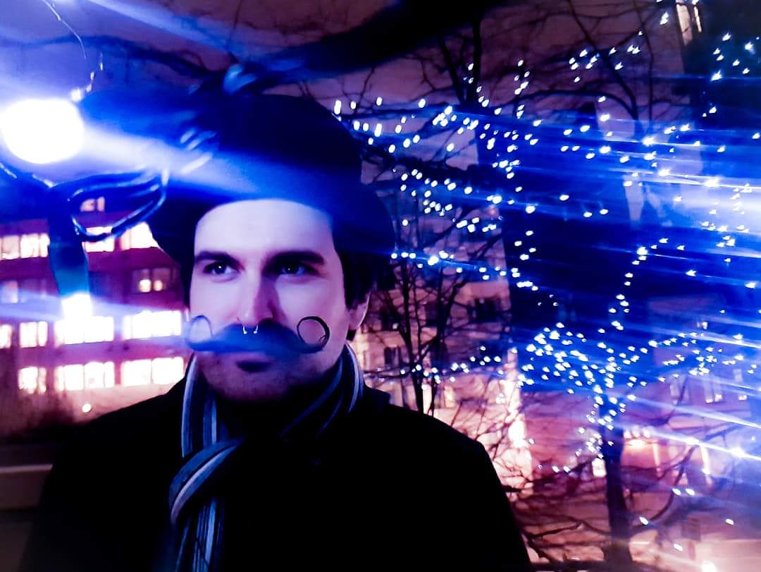 Wog_Rockets's tweet image. I fucking love this pic!

#Stockholm #photooftheday #moustache #tophat